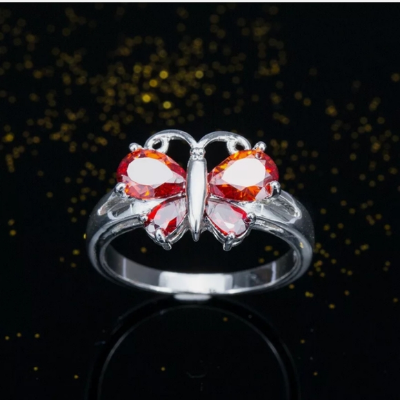 💜BUTTERFLY CUT RING SIZE 6,8,10 - Picture 2 of 3